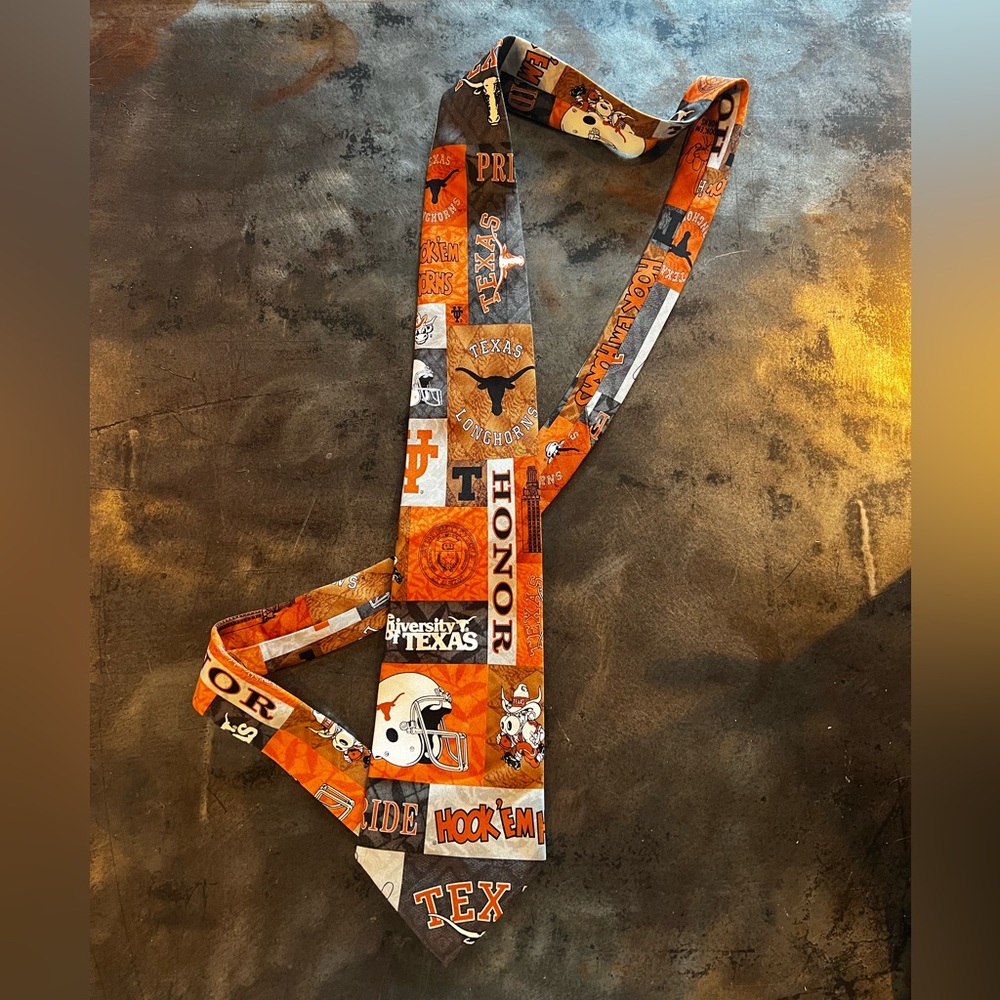 Texas longhorns tie new